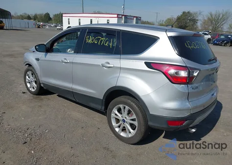 2017 Ford Escape Se из США, поврежденный, VIN 1FMCU0GD5HUA58342